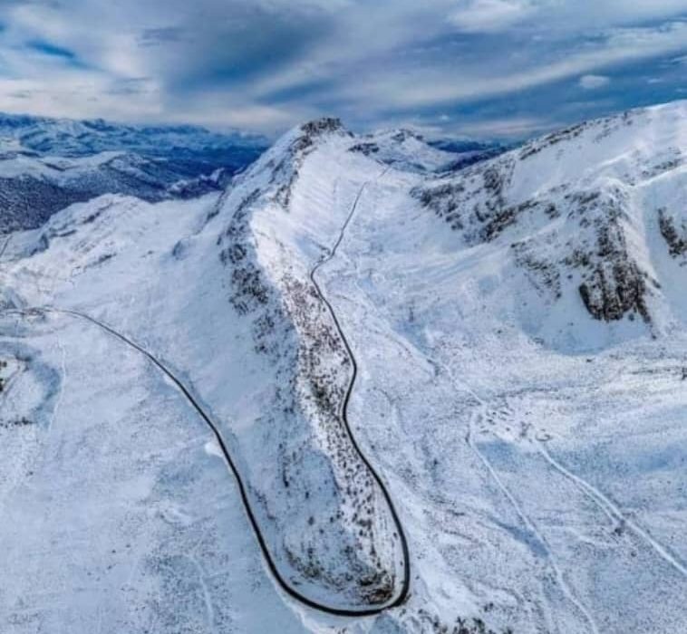 مسدود بودن محور تاراز تا انتهای حوزه استحفاظی چهارمحال و بختیاری