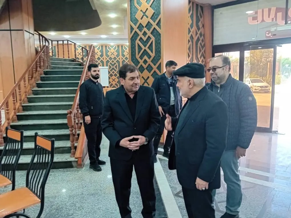 بازدید مشاور مقام معظم رهبری از تالار صدای مردم استانداری خوزستان