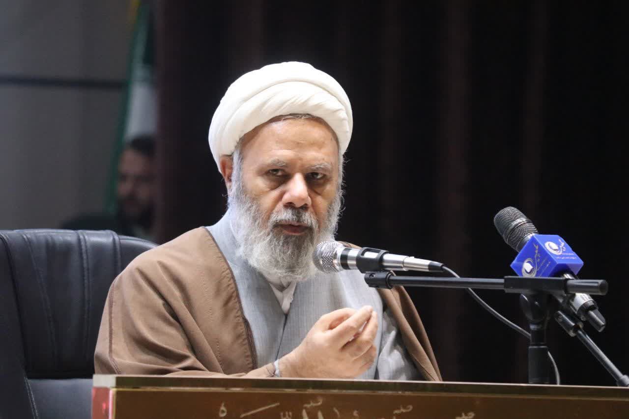 نهج‌البلاغه پس از قرآن مهم‌ترین منبع توحید، عدالت و حکمرانی اسلامی است