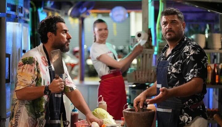 وزن‌کشی نقش دوم‌ها در «ماجراجویی در جزیره جیمز باند»