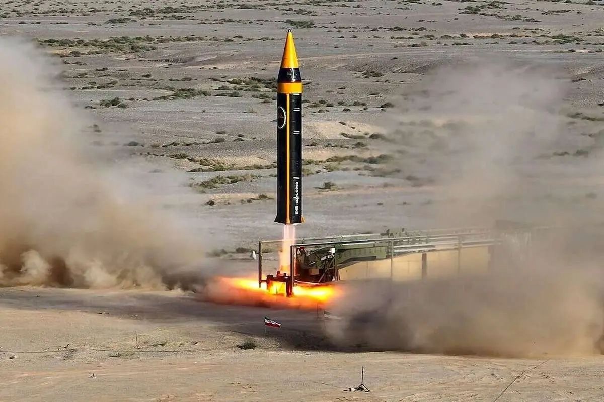 المیادین به نقل از یک منبع ایرانی: با توجه به بسیج نظامی دشمن، نه مذاکره، بلکه دفاع قاطع در صدر اولویت‌های ما قرار دارد