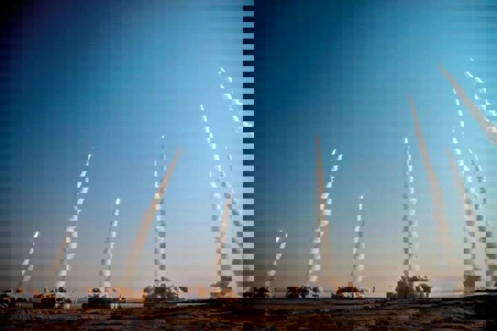 هشدار هم‌پیمانان آمریکا به ترامپ درباره تبعات تجاوز نظامی به ایران