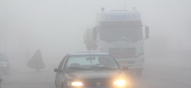 خودداری رانندگان از سفر‌های غیرضروی هنگام پدیده مه در محور‌های خوزستان