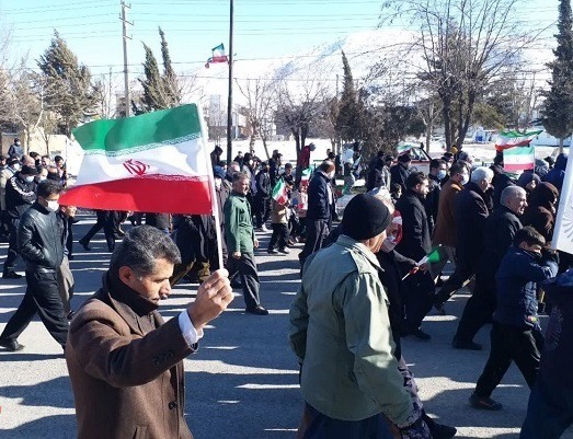 حضور گسترده اهالی روستای سنجر دزفول در راهپیمایی ۲۲ بهمن ۱۴۰۴
