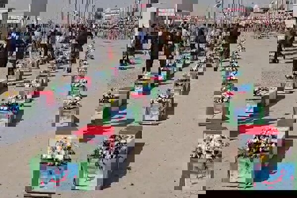 پیکر مطهر ۸۵ شهید دفاع مقدس از اروندرود وارد کشور شد