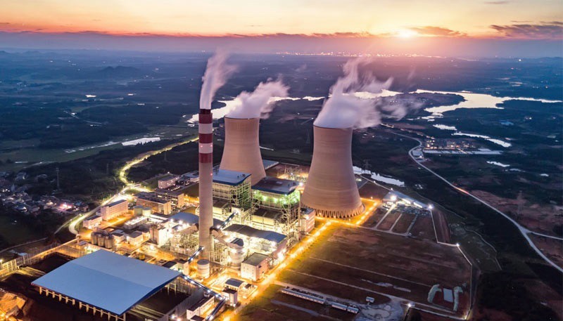 اضافه شدن حدود ۷ هزار مگاوات نیروگاه حرارتی و خورشیدی به ظرفیت تولید برق کشور