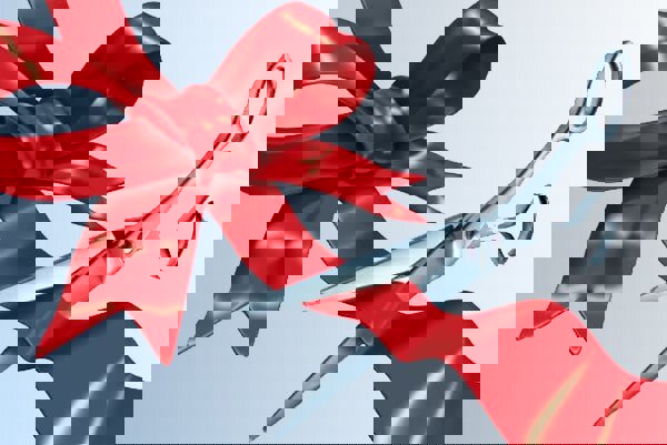 افتتاح سد و قفل کشتیرانی رودخانه بهمنشیر با حضور وزیر نیرو