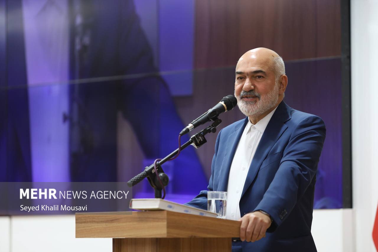 استاندار خوزستان: حل چالش‌های آبی شادگان در اولویت قرار دارد