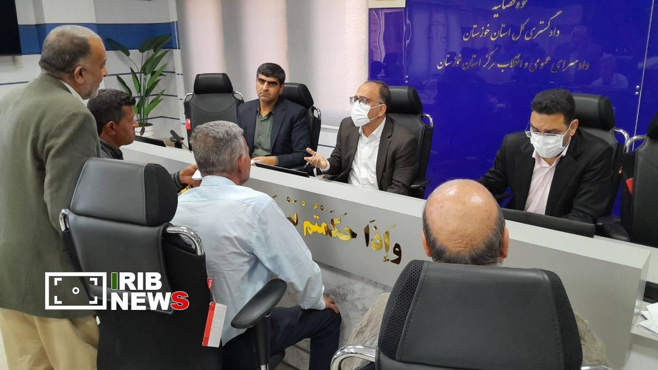 رسیدگی به درخواست ۳۲ مراجعه‌کننده در دیدار مردمی دادستان مرکز خوزستان