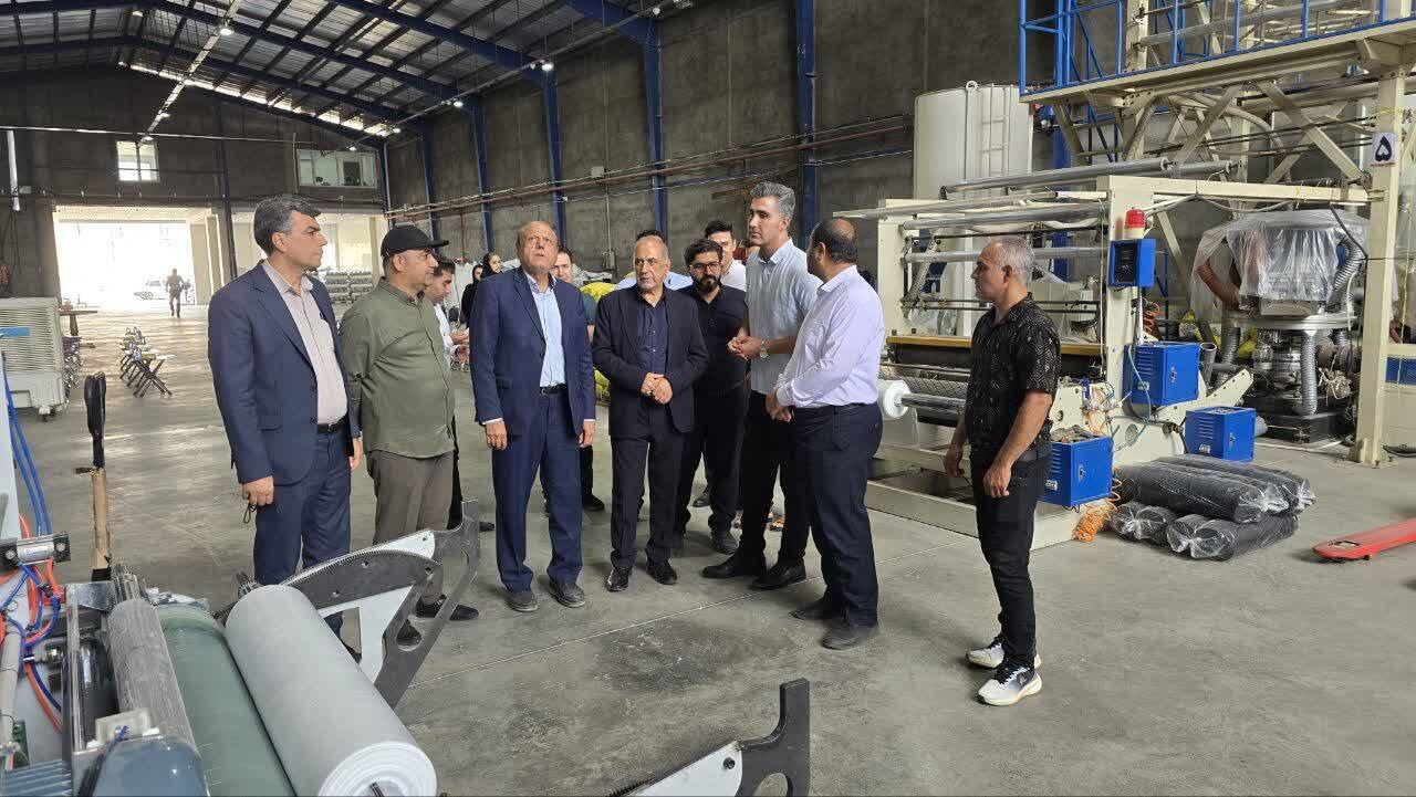 بهره برداری از یک واحد تولید پلاستیک کشاورزی در شهرستان دزفول