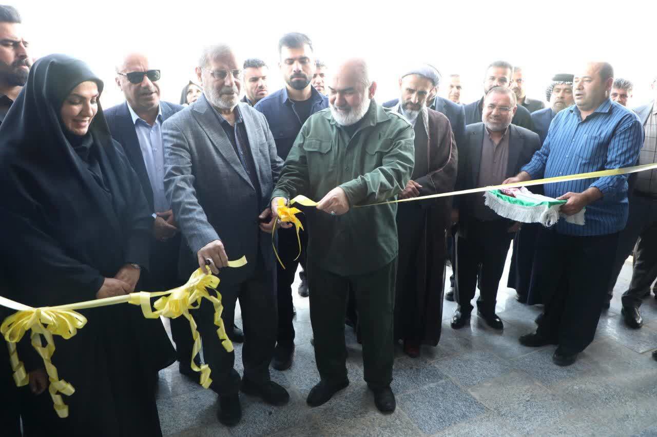 بهره‌برداری از دبستان ۹ کلاسه و مرکز بهداشت میانکوه با حضور استاندار خوزستان