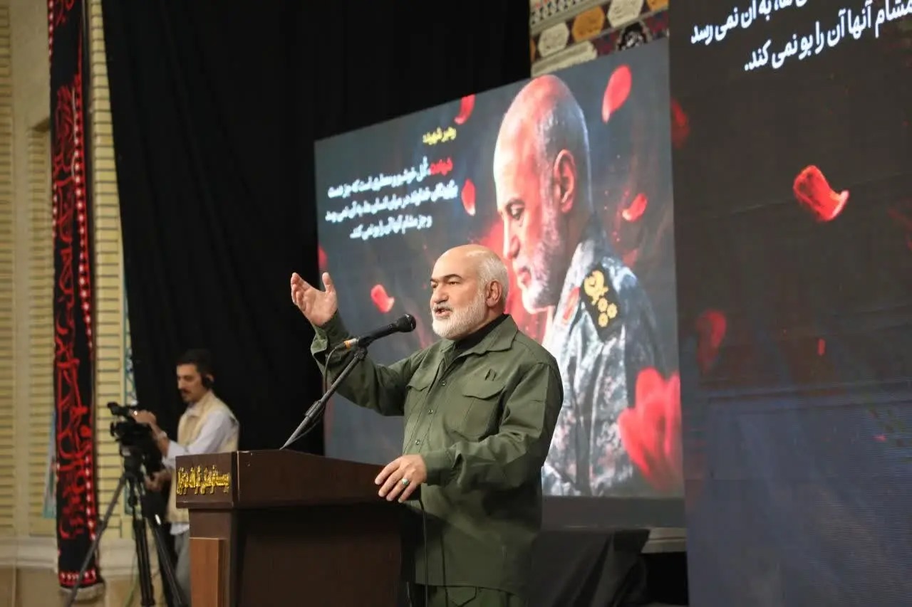 خون شهدا نگاه جهانیان به ایران را دگرگون کرد