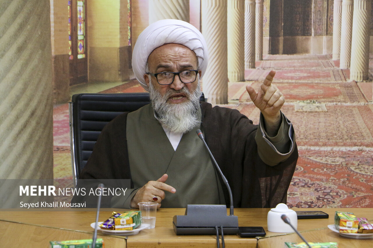 آیت‌الله حیدری: نباید اهرم تنگه هرمز را دست بدهیم