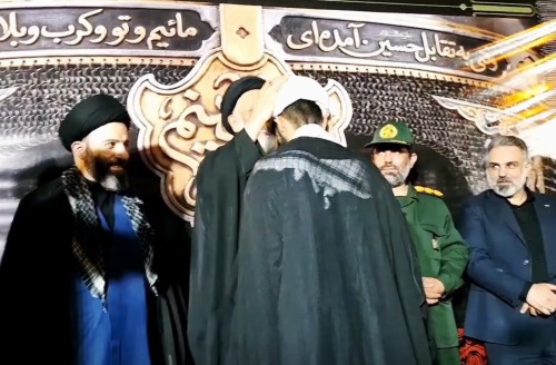 مراسم عمامه گذاری جمعی از طلاب شهرستان مسجدسلیمان