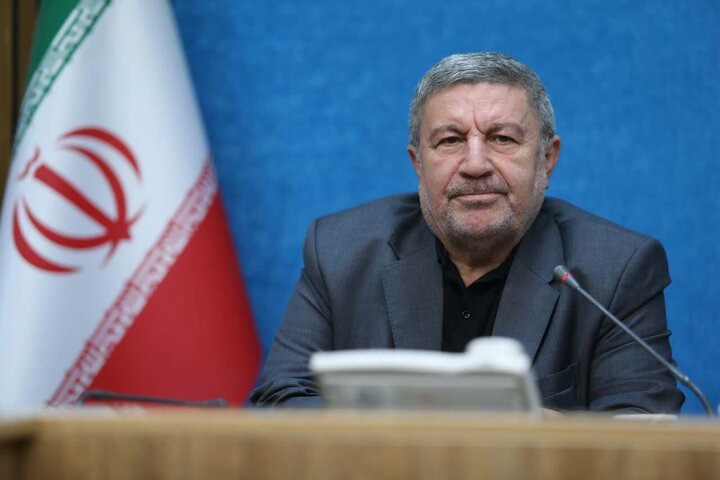 حضرتی: وداع با رهبر شهید انقلاب باید تصویر اقتدار ایران را مخابره کند
