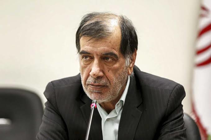 باهنر: تدوین مکتب رهبری برای آیندگان ضروری است