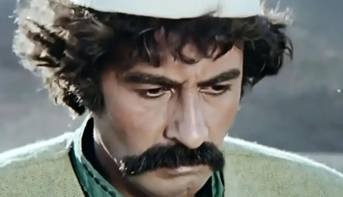 تصویر کمتر دیده شده از خسرو شکیبایی در «روزی روزگاری»