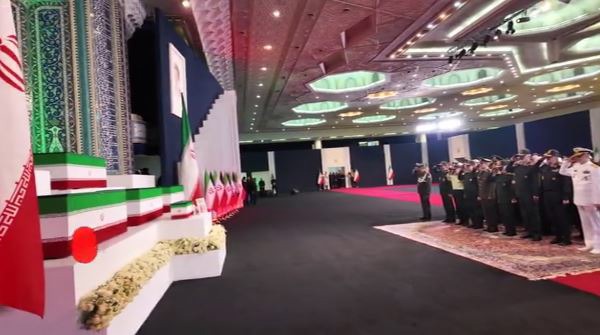 وداع فرماندهان ارشد نیروهای مسلح با فرمانده شهید کل قوا