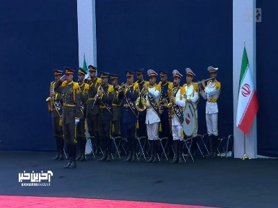 ادای احترام رئیس مجلس عمان به پیکر رهبر شهید انقلاب