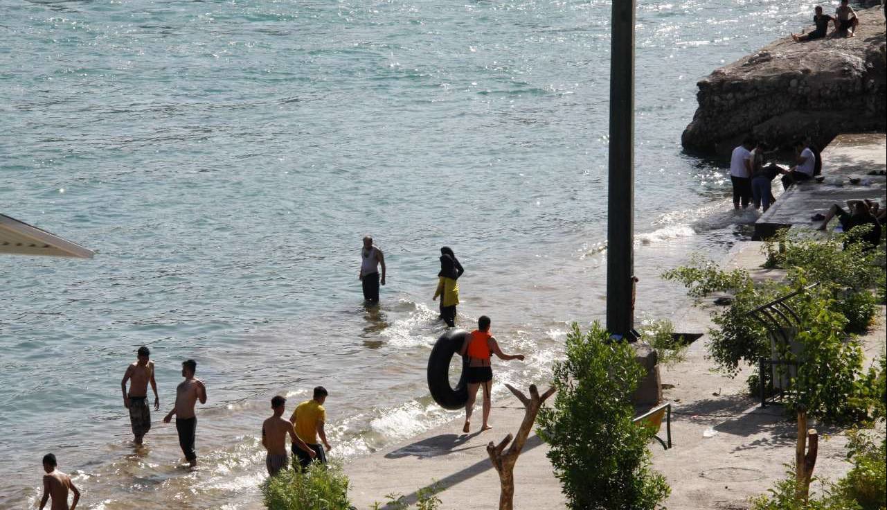 نجات گردشگر غرق‌شده از رودخانه دز