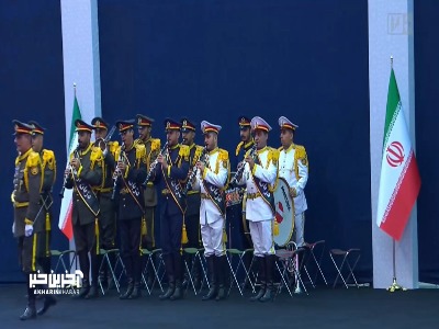 ادای احترام نماینده تونس به پیکر رهبر شهید انقلاب