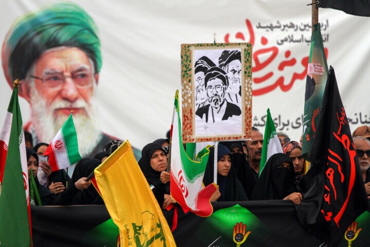 اعزام بیش از ۶۱ هزار خوزستانی به تهران برای بدرقه پیکر مطهر رهبر شهید ایران