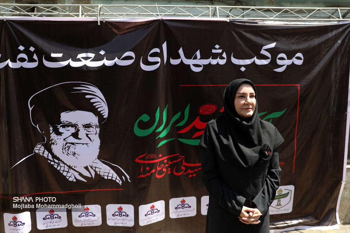 صنعت نفت با پیروی از رهبر شهید مسیر خودکفایی را ادامه می‌دهد