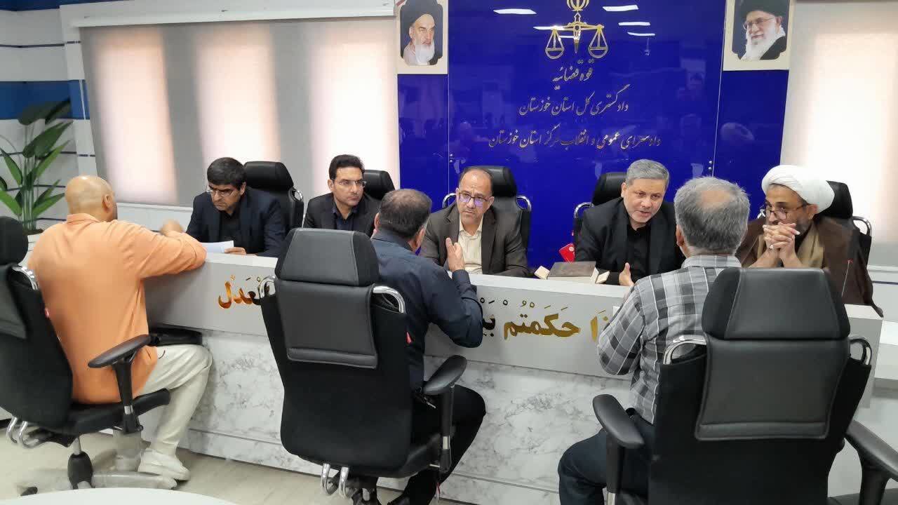 رسیدگی به درخواست قضایی  ۴۰ نفر از شهروندان خوزستانی