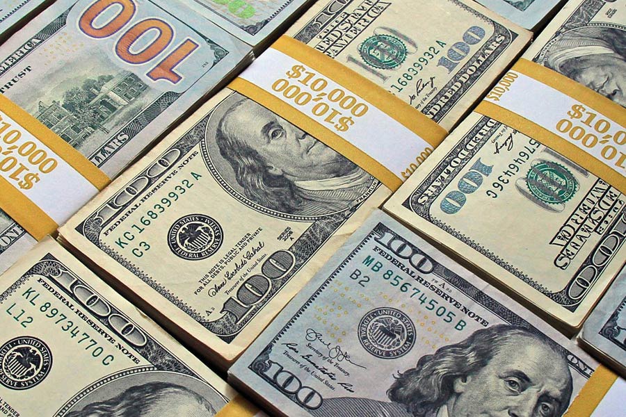 روز آرام قیمت‌ها در بازار طلا و سکه؛ دلار در آستانه ۱۹۵ هزار تومان قرار گرفت