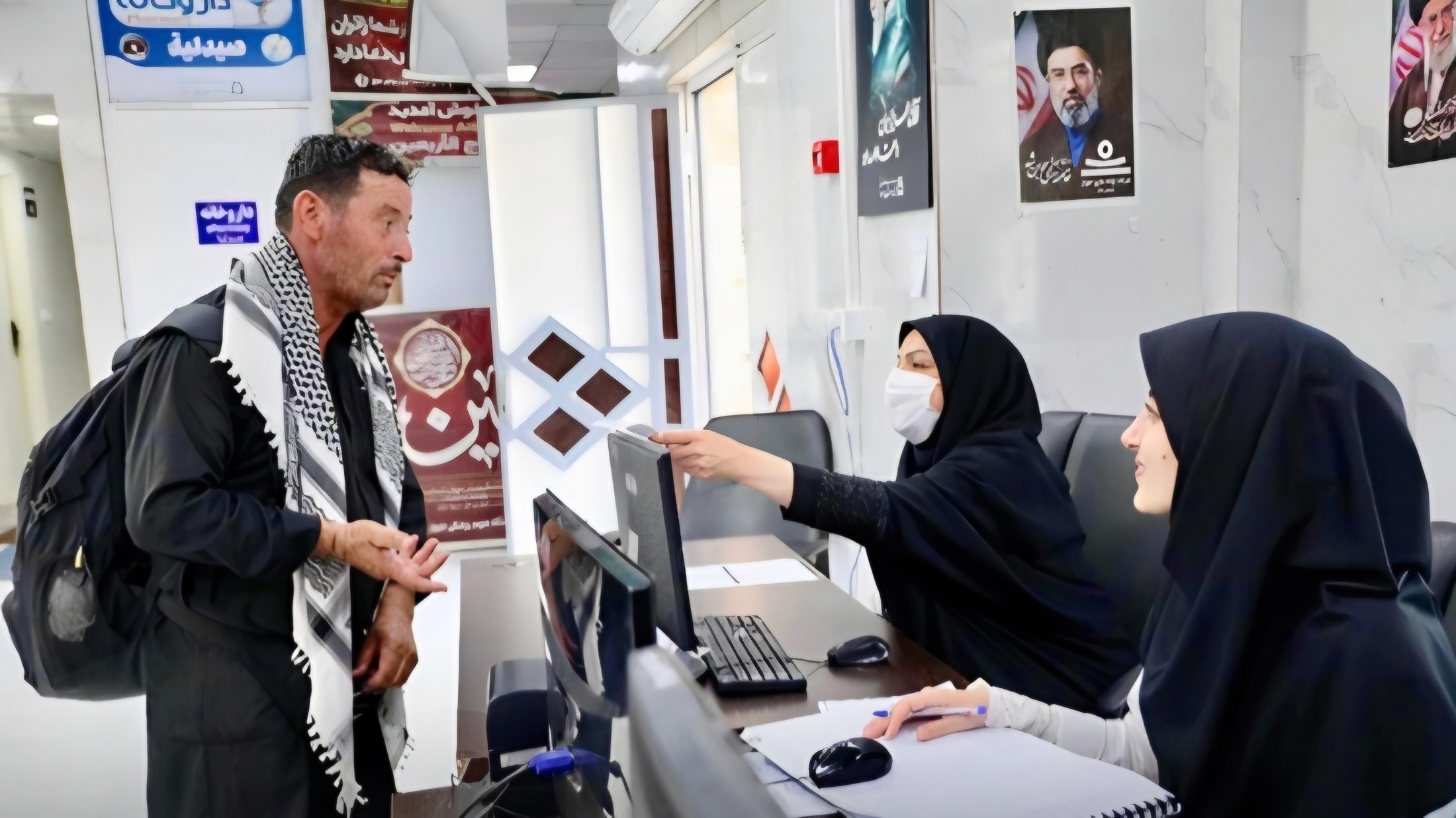 بهره مندی بیش از ۱۶ زائر اربعین حسینی از خدمات درمانی و اورژانسی