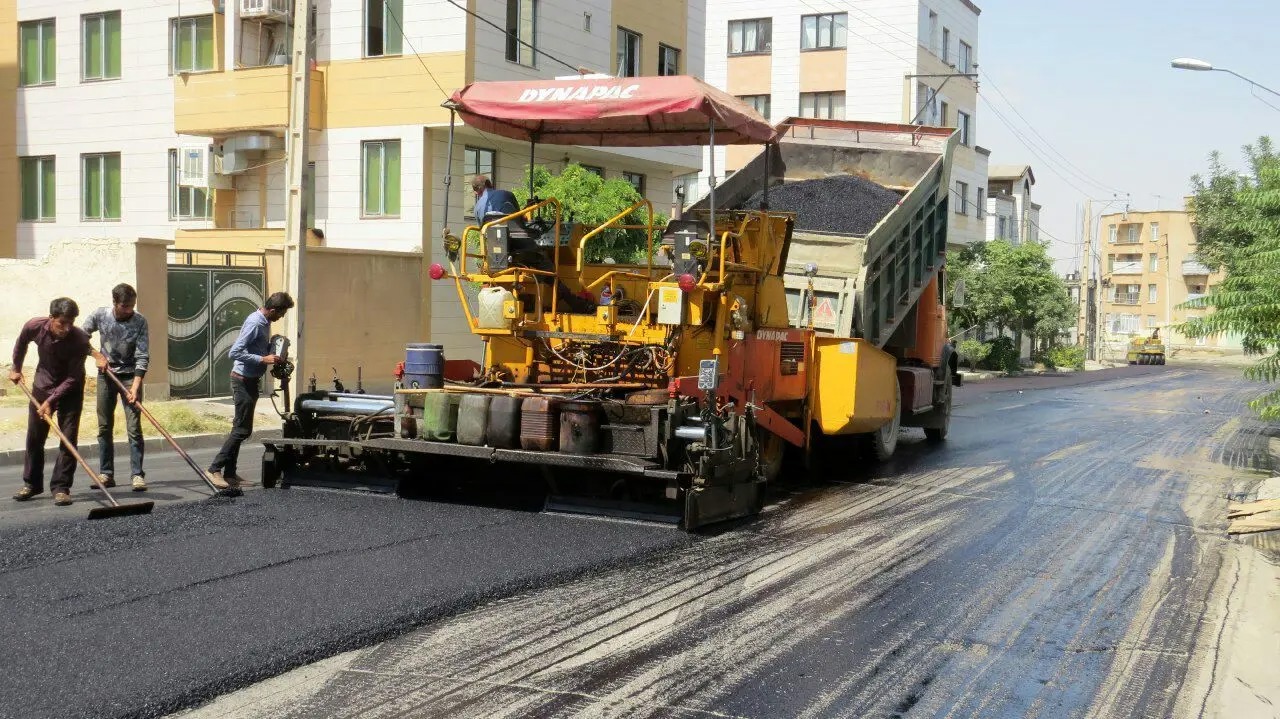 پیشرفت ۲۵ درصدی طرح آماده‌سازی معابر فاز ۵ بندر امام خمینی