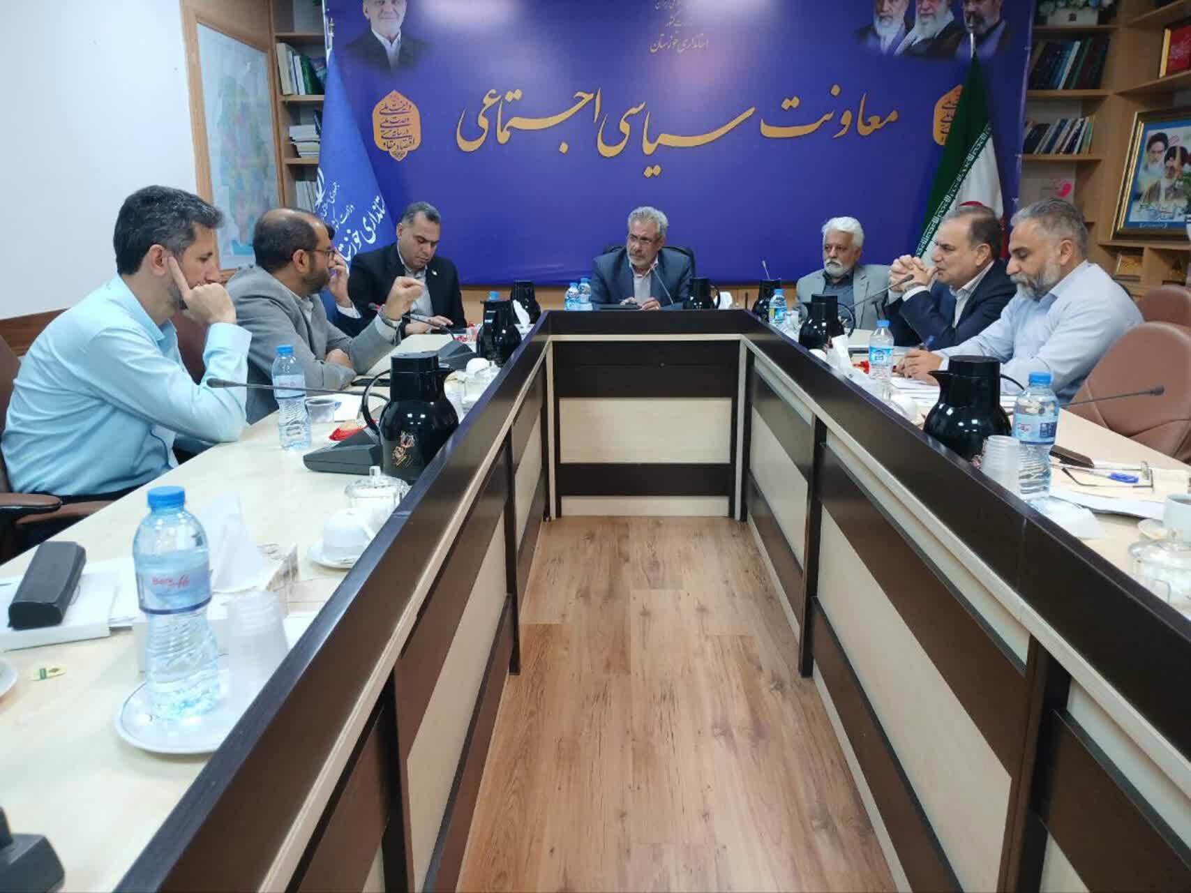 نظارت شبانه روزی در بنادر و پایانه‌های مرزی خوزستان