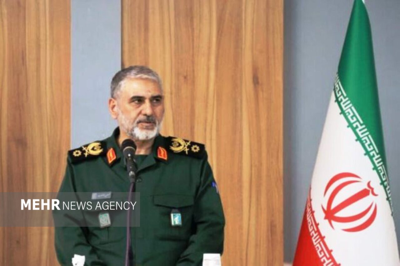 تکریم خانواده شهدا ادای دین به فرهنگ ایثار است