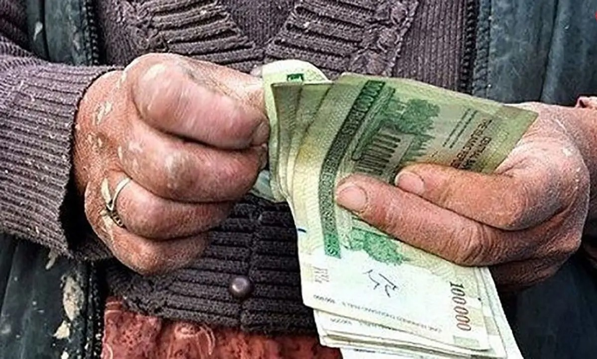 حقوق کارگر زیر سایه طلا؛ از ۷.۲ گرم به کمتر از یک گرم