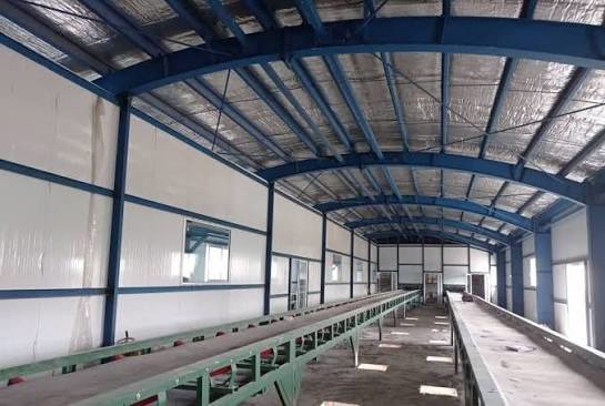تداوم عملیات ساخت کارخانه پردازش پسماند و آسفالت معابر شهری دزفول