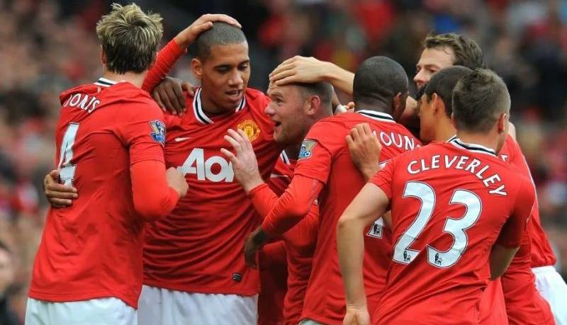 پانزده سال پس از ۸ تایی تاریخی؛ شبی که منچستریونایتد آرسنال را له کرد! | آخرین خبر