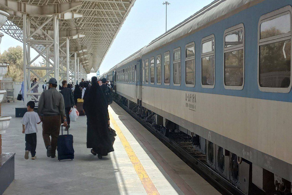 جابه‌جایی بیش از ۳۲۳ هزار مسافر در ایام اربعین حسینی توسط راه آهن جنوب