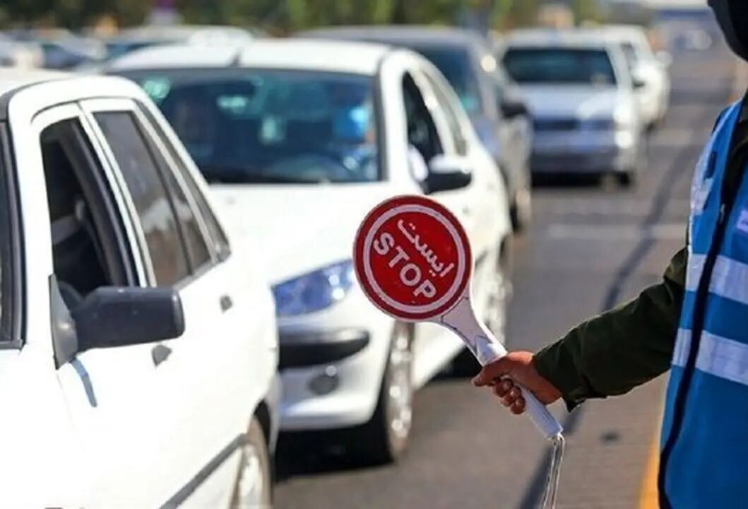 برخورد قانونی پلیس راه خوزستان با خودرو‌های فاقد پلاک و پلاک‌های مخدوش