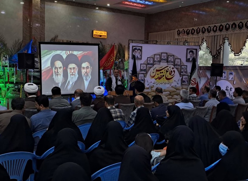فرهنگ عاشورا سرچشمه جهاد رزمندگان در دفاع مقدس