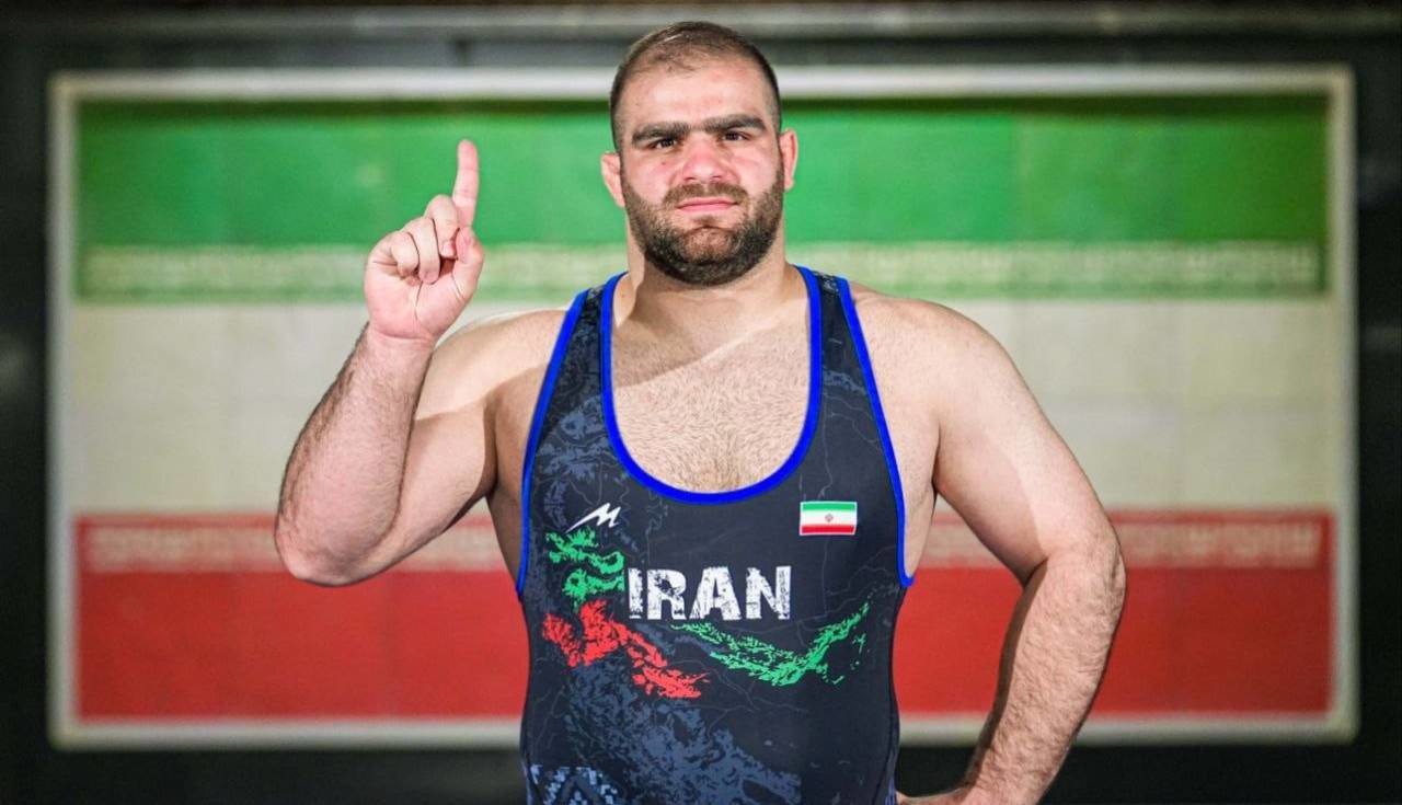 اولین مدال کشتی در ناگویا ضرب شد؛ میرزازاده بر بام آسیا ایستاد