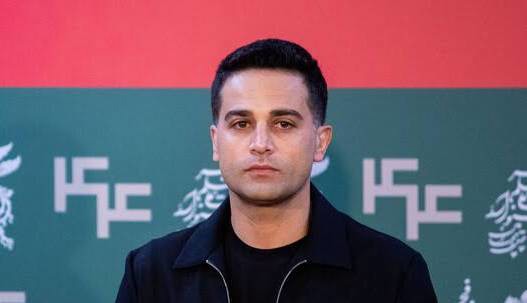 چهره ها/ جدیدترین عکس آرمان درویش در کنار مادرش
