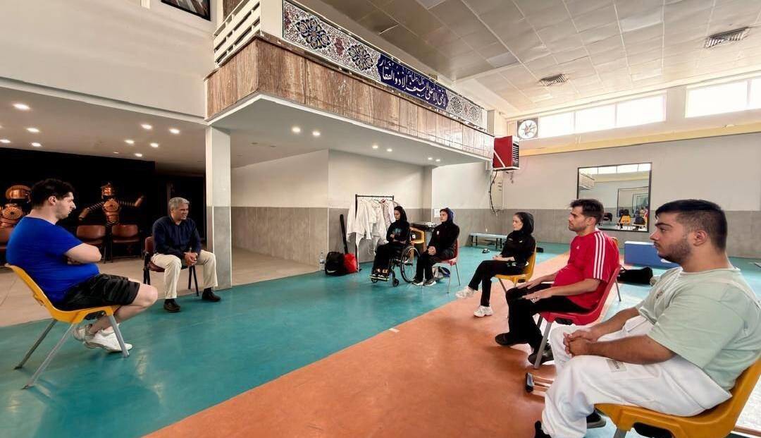 بازدید پورسلمان از اردوی تیم ملی پاراشمشیربازی