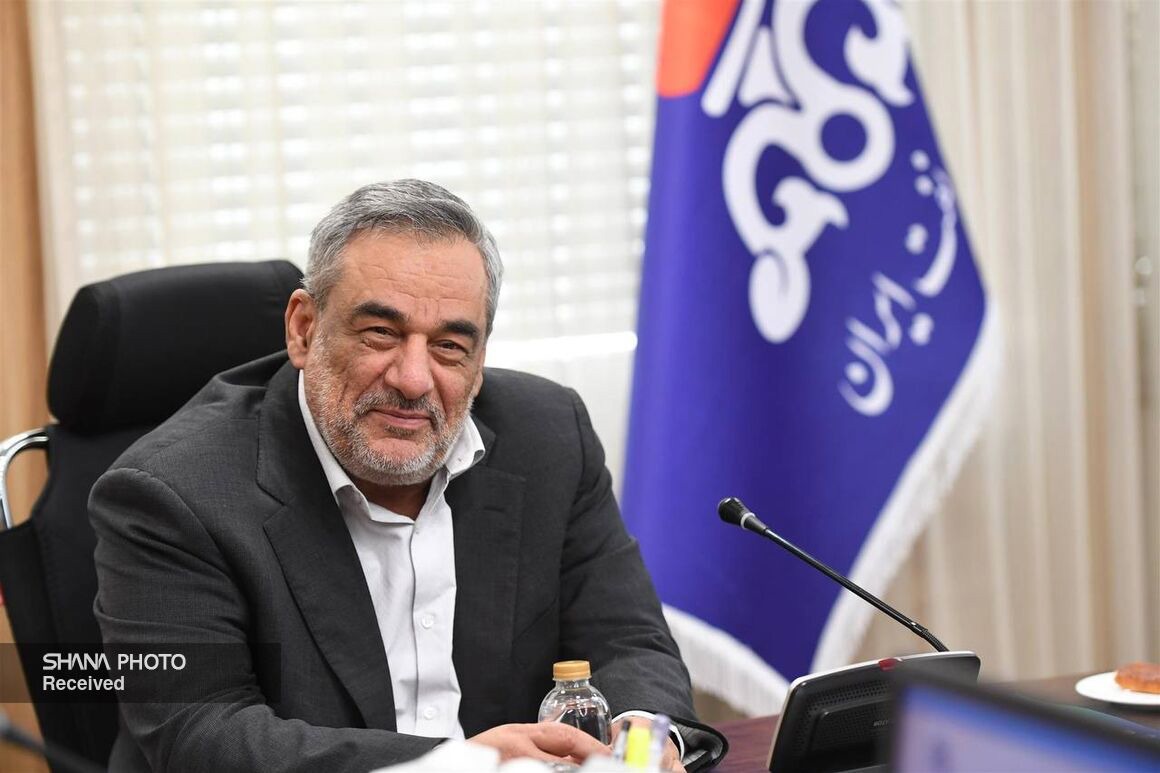 ایران را به کارگاه بزرگ سازندگی تبدیل می‌کنیم