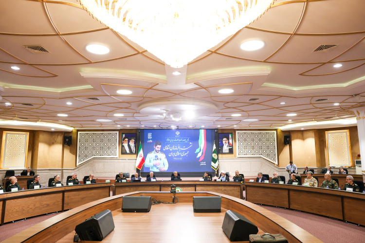 رئیس جمهور: جنگ اقتصادی دشمن را نیز با خدمت‌رسانی و همراهی مردم به شکست می‌کشانیم
