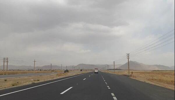 تکمیل عملیات آسفالت محور طاقانک به سمت سه‌راهی خوزستان
