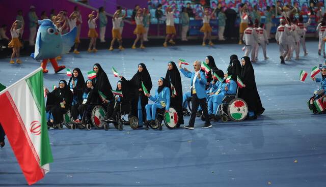 دو ورزشکار ۱۶ و ۶۰ ساله در ترکیب ایران!