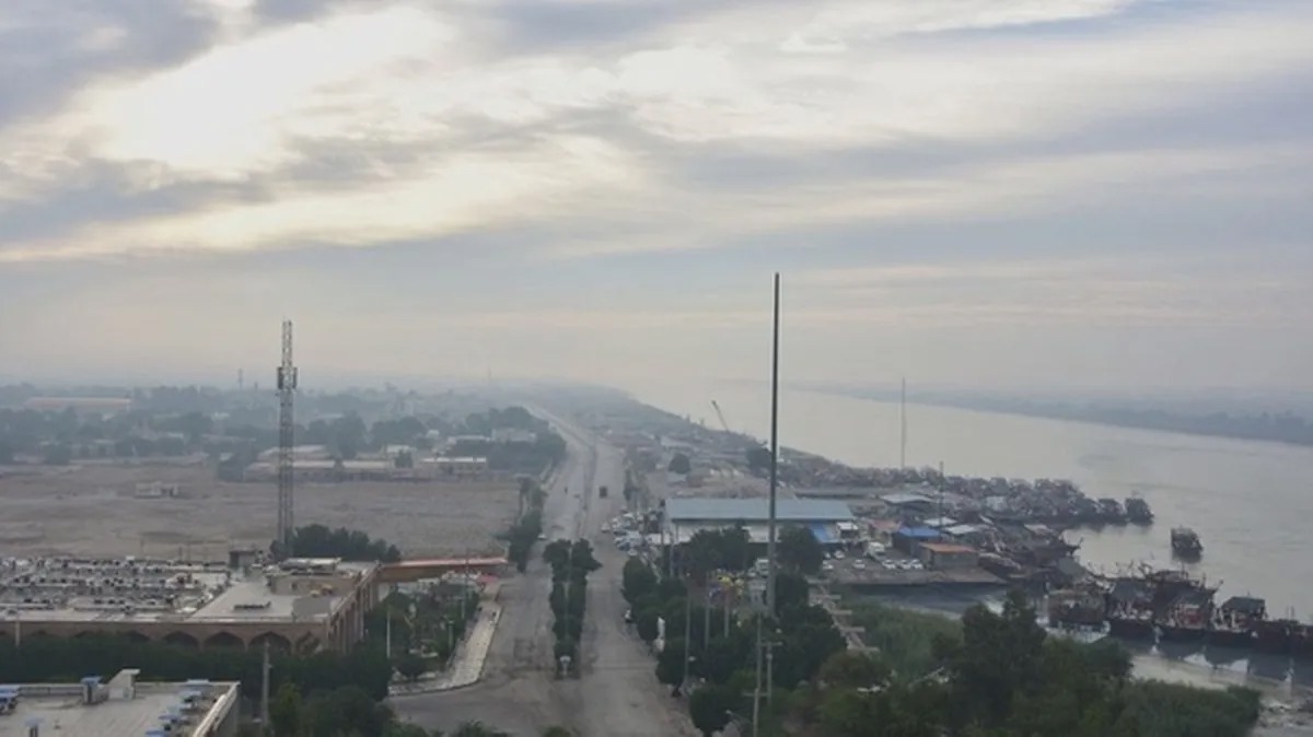 وضعیت قزمز آلودگی هوا در ۷ شهر خوزستان