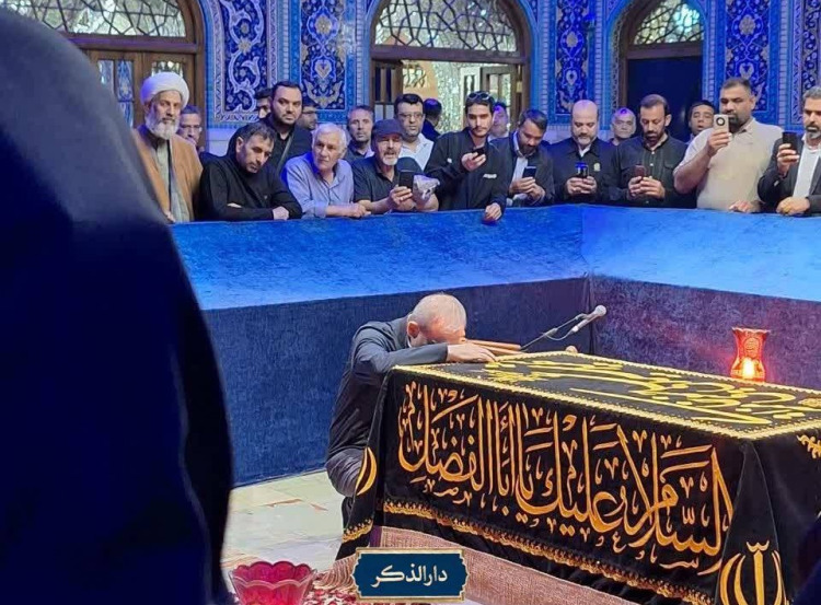 سفر کوتاه رئیس جمهور به مشهد؛ پزشکیان به زیارت مزار رهبر شهید رفت
