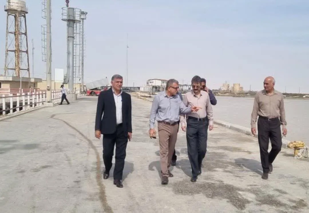 ضرورت حل مشکلات صنعتگران، تجار و لنج‌داران ماهشهر و هندیجان